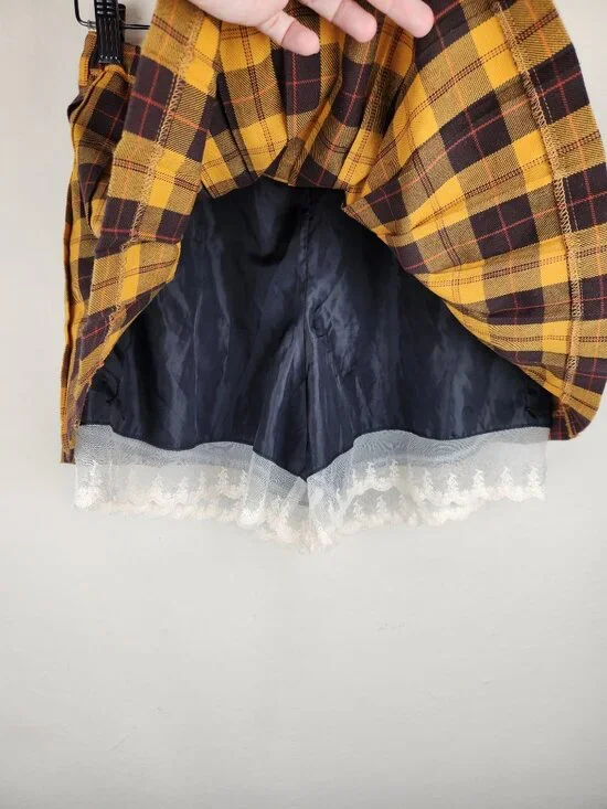 Cupop Japan Yellow Brown Plaid Lace Trim Pleated Mini Skirt Skort sz M - Picture 3 of 11